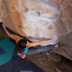 0045-Hueco_ThatHighProGlow V6_pic Philipp Grill_IMG_1719.jpg