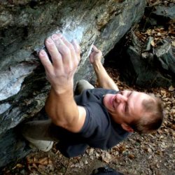 0008_Peter_Eckert-Bouldering_in-VARAZZE-Archiv-Adrian_Rott.jpg
