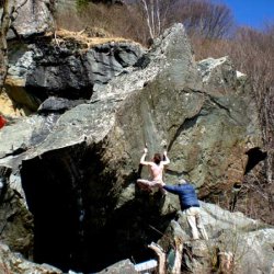 0011_Bouldering_in-VARAZZE-Archiv-Adrian_Rott.jpg