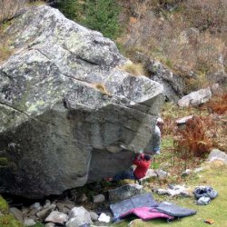 0026_Bouldering_in-Val_Daone-Archiv-Sergio.jpg