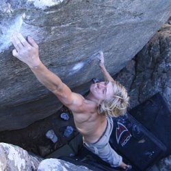 0027_Jochen_Perschmann_in_einem_Projekt-Archiv-Jochen_Perschmann.jpg
