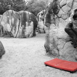 0002_Markus_Schaedel_Bouldering_in-Fontainebleau-Foto-Enrico_Haase.jpg