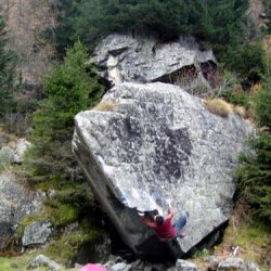 0025_Bouldering_in-Val_Daone-Archiv-Sergio.jpg